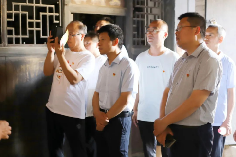 “賡續(xù)革命傳統(tǒng)，強化使命擔(dān)當(dāng)”——焦作安彩開展建黨101周年主題黨日活動